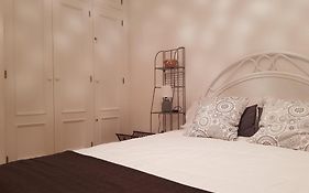 Casa En Denia Con Piscina Y Jardin